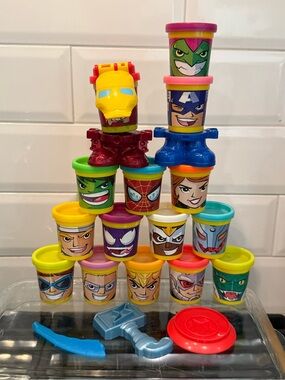 Marvel branded Superhero Stacking play-doh complete set